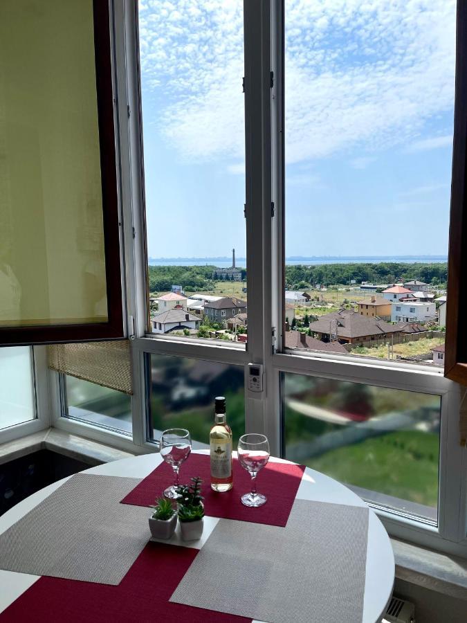 Уютная Квартира С Видом На Море Riviera City Apartment Fontanka Bagian luar foto